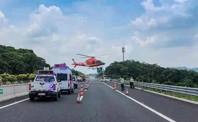 太湖高速公路汽车救援案例